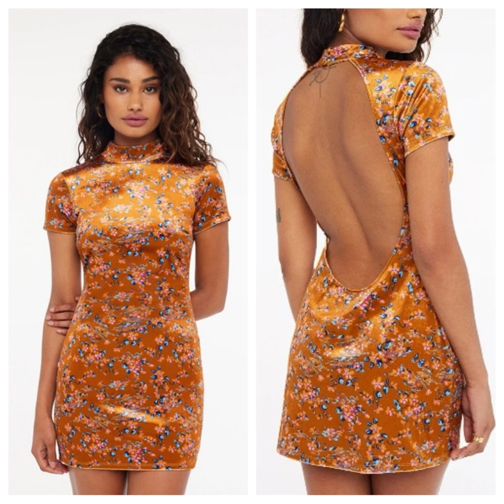Savage X Fenty Psychedelic Velvet Slip in the Distorted Bloom